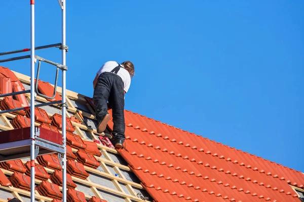 Reliable Roofing Replacement Near Me Upgrade Your Home’s Protection