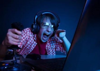 Turn Every Spray into Precision with R6S Recoil No Script